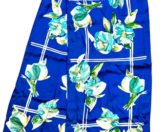 Sciarpa vintage in seta Oscar de la Renta con motivo floreale blu e accessorio per capelli lunghi