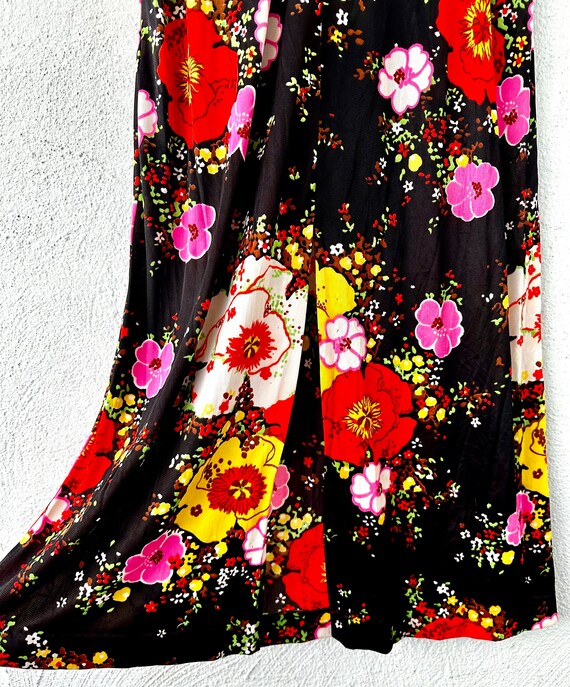 Vintage 60s 70s Hawaiian Bright Floral Dress 1960… - image 7