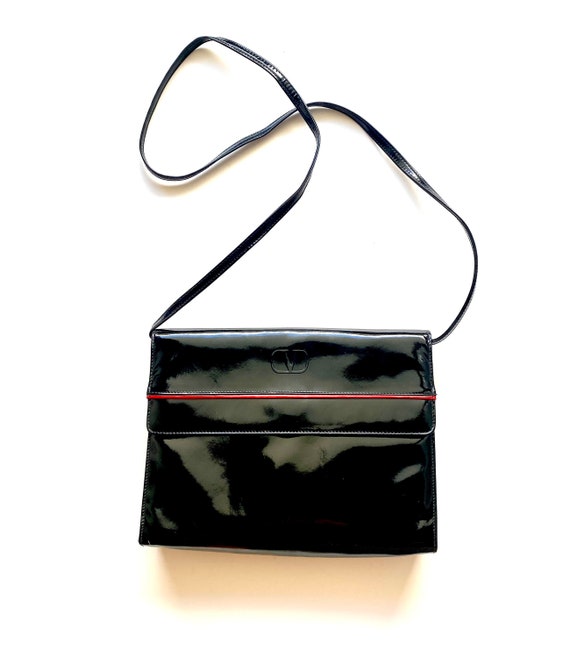 Black patent best sale valentino bag
