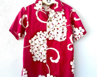 Vintage 50s 60s Hawaiian Aloha Shirt 1950s 1960s Hawaii Floral Collar Top