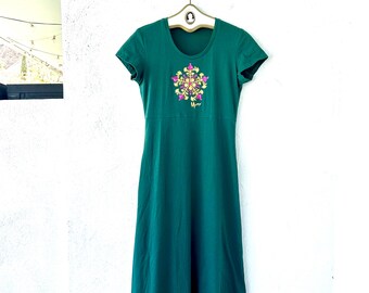 Mamo Howell Hawaiian Skirt, Blue Green Black Rayon Tiki Stripe