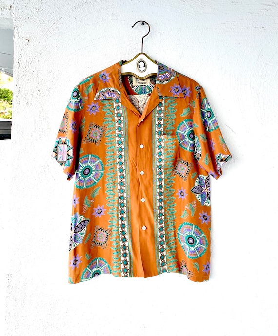 Vintage 1940s Hawaiian Aloha Rayon Shirt // 40s Re