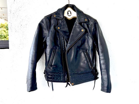 小物 L LANGLITZ LEATHERS HIPPODROME STUDIO Manufacturing Legacy: Langlitz Leathers - YouTube