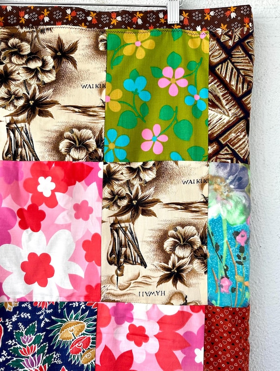 Vintage 60s 70s Hawaiian Patchwork Colorful Quilt // Bright