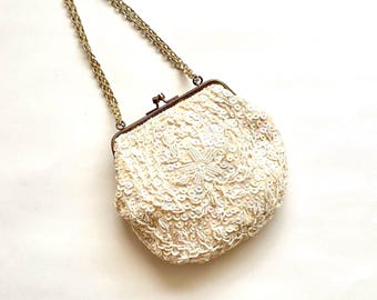 Vintage tas met pailletten met kralen: bloemen Kiss Lock-portemonnee uit de jaren 50