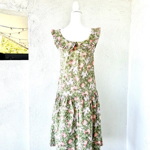 Vintage Laura Ashley Style Hawaiian Floral Dress Prairie Cottage Muumuu