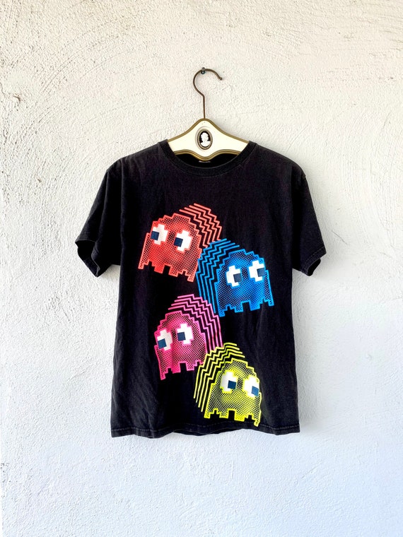 Vintage Pac-Man Ghosts T-shirt Arcade Tshirt // B… - image 1