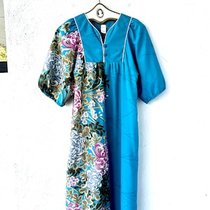 Vintage Hawaiian Muumuu 1970s Dress Floral 70s 80s Hawaiian Caftan