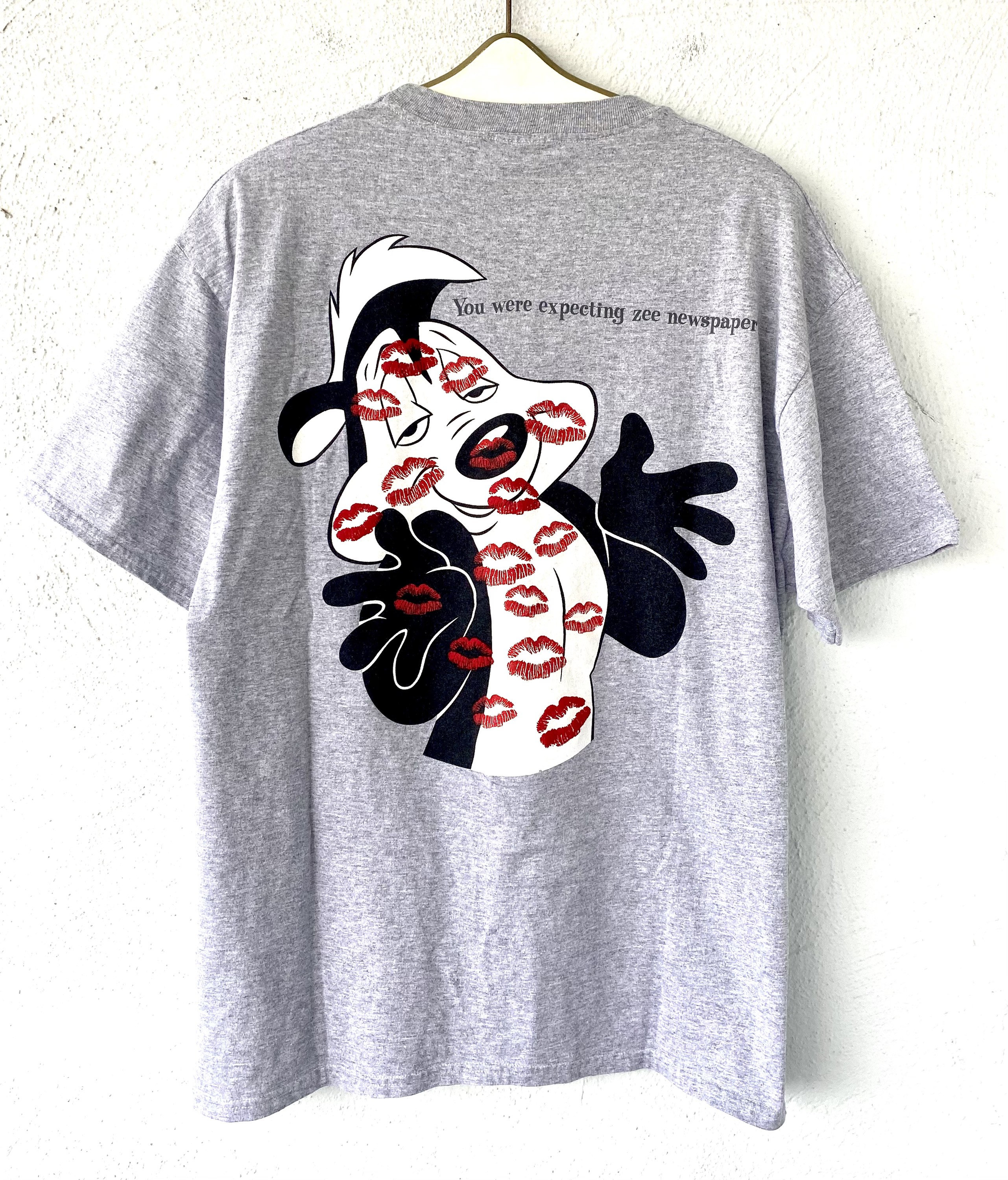 Vintage Pepe Le Pew Warner Bros Studio Store Tshirt - Etsy