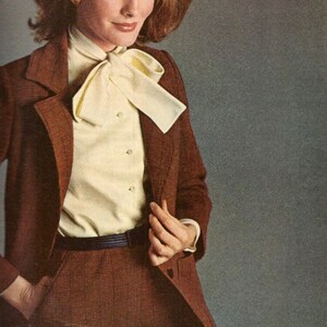 Camisa vintage com gola floral dos anos 70 e manga comprida imagem 3