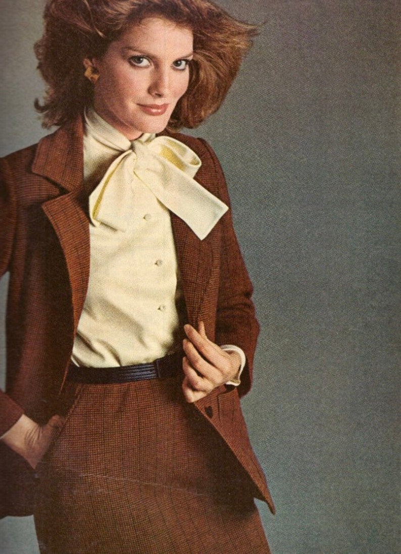 Camisa vintage com gola floral dos anos 70 e manga comprida imagem 3