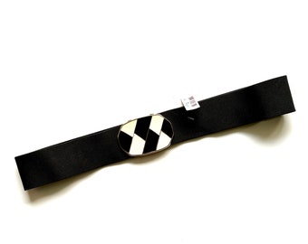 Vtg 80s 90s Brown Leather Silver Buckle Cut-Out Circle Detail Skinny Belt M/L