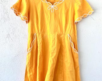 Vintage 1950-tals gul förklädsklänning Ric Rac 50-tals vardagsklänning