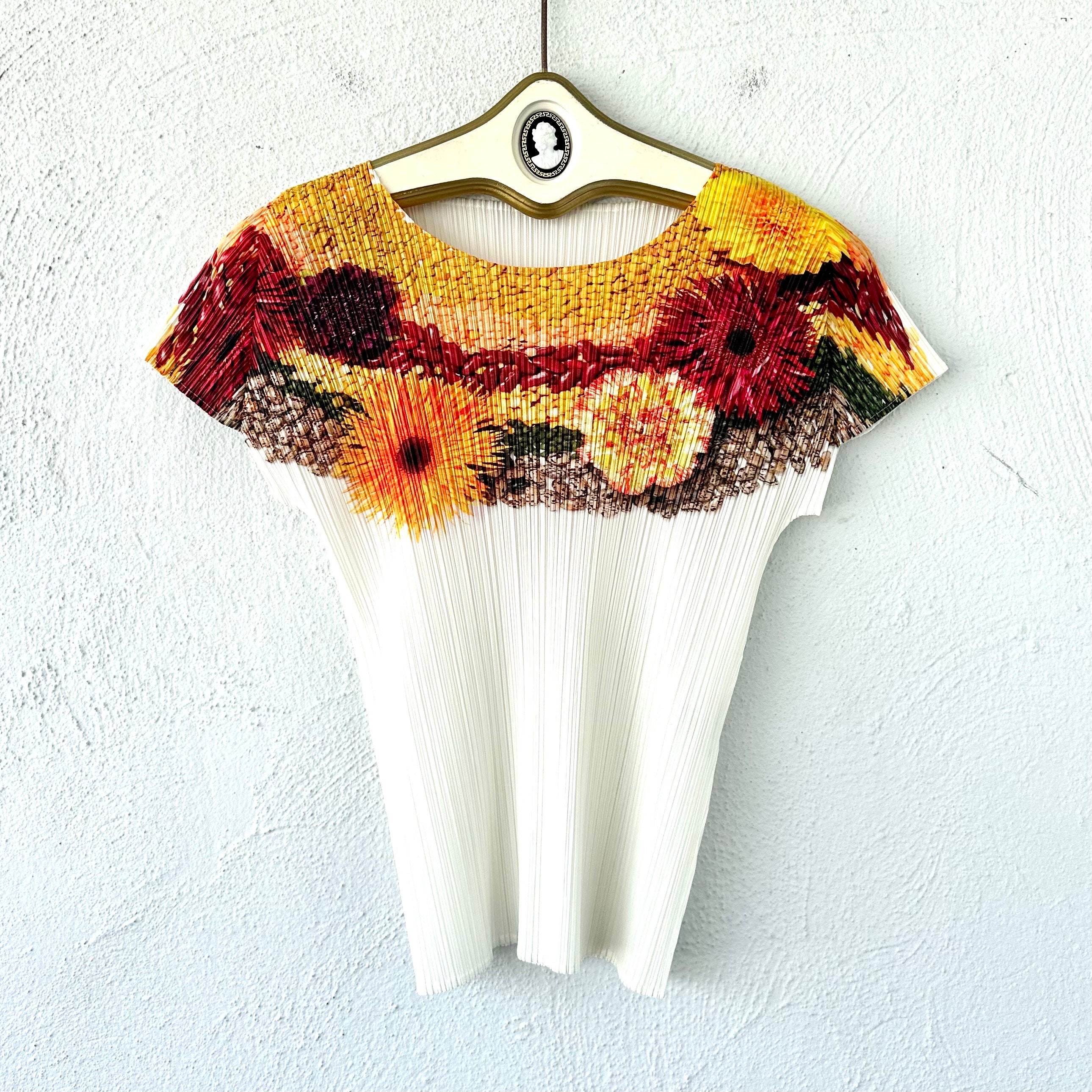 Vintage Issey Miyake Pleats Please Top // Y2k Boho Floral