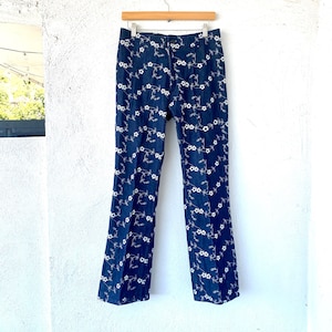 Vintage 60s 70s Embroidered Jeans Bell Bottoms // Dark Denim White Floral Straight Flare Pants