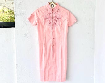 Vintage 70s Asian Embroidered Lace Cutout Dress 1970s Chinese Cheongsam Pink Shirtdress