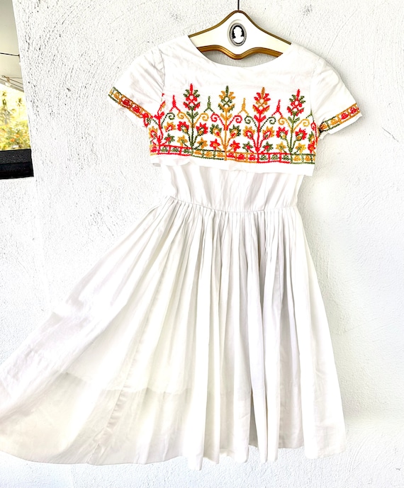 Vintage 50s Folk Embroidered Circle Dress with Tu… - image 2