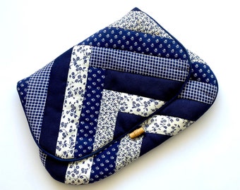 Vintage Quilted Striped Floral Clutch Handbag // Blue White Graphic Pouch Purse Bag