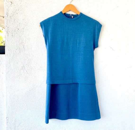 Vintage 60s Mod Minimalist Wool Knit Blue Sweater… - image 3