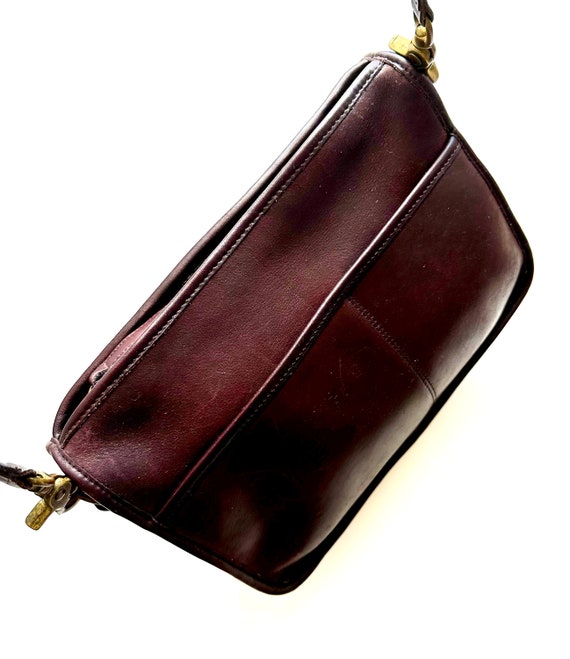 Vintage Coach 1970s 1980s Bag // Brown Leather Mi… - image 6