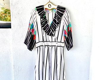 Vestido floral con volantes de Diane Fréis, años 80