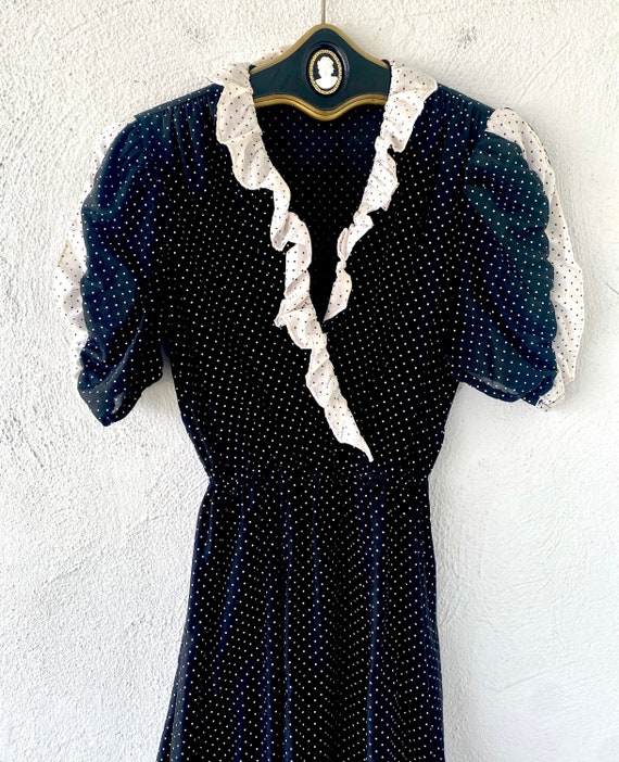 Vintage 70s 80s Polka Dotted Ruffle Dress - image 3