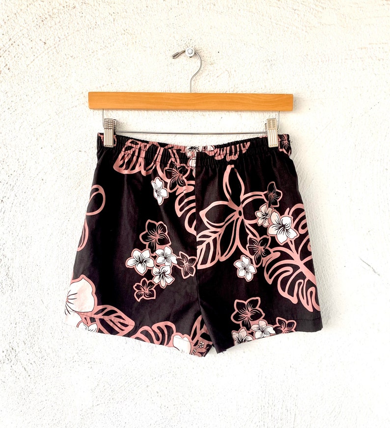 Vintage Hawaiian Floral Shorts 80s 90s Hawaii Pink Hibiscus High