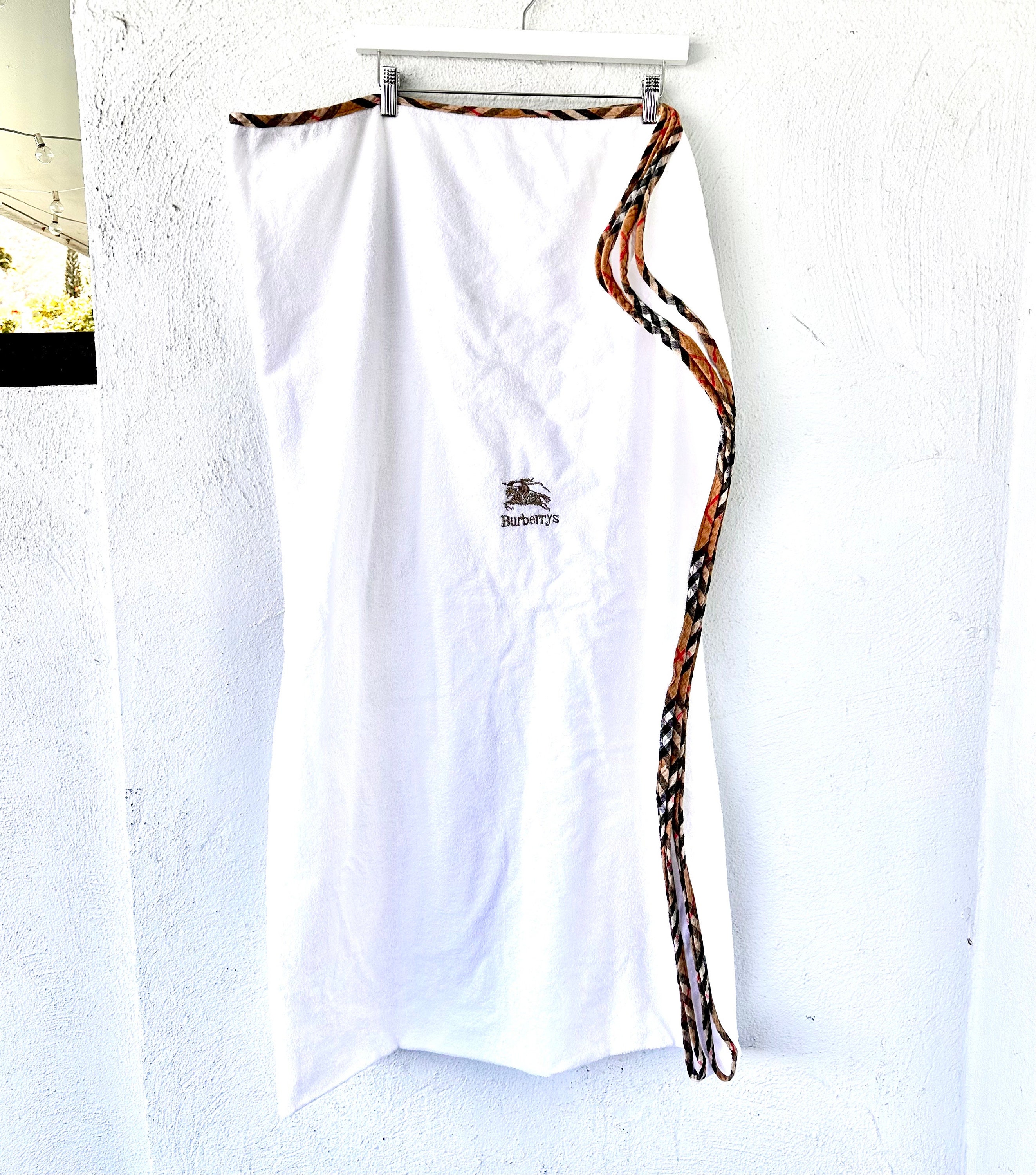 Burberry towel - Etsy 日本