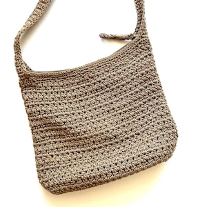 Vintage 90s Y2K Crochet Shoulder Bag Boho 1990s Minimalist Saks