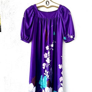 Vintage 70s 80s Hawaiian Dress Purple Floral Muumuu