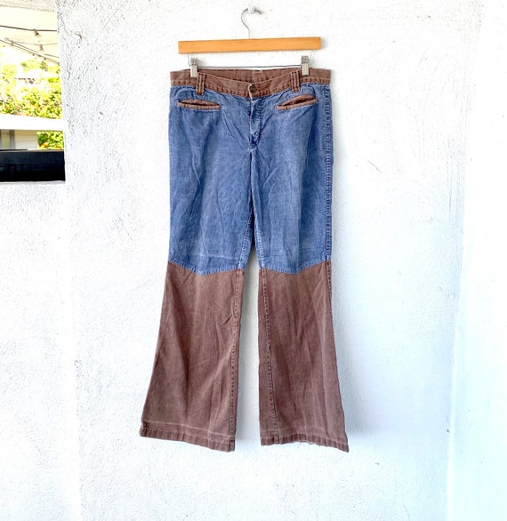 Vintage 70s Corduroy Bell Bottoms Hippie Flare Pa… - image 1