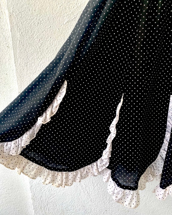 Vintage 70s 80s Polka Dotted Ruffle Dress - image 4