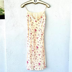Vintage Hugo Buscati Slip Dress 90er Jahre Schrägschnitt Blumen Seidenspitze 1990er Jahre Kleid
