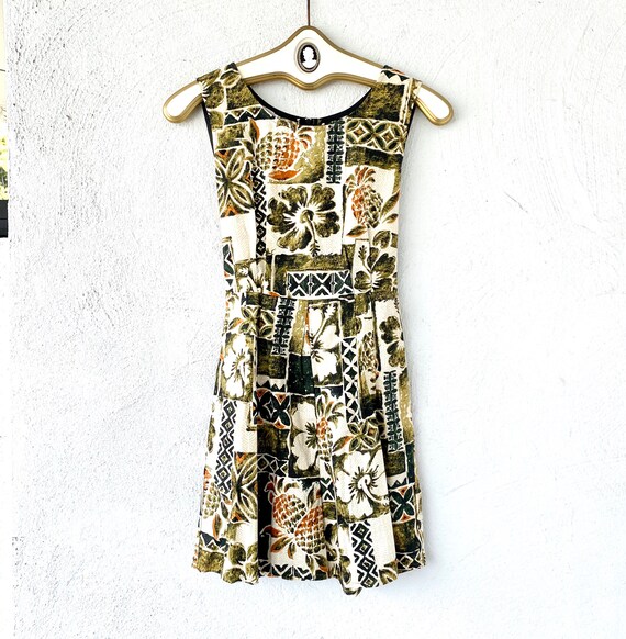 Vintage Hawaiian Pineapple Romper Muumuu // 80s 90s H… Gem