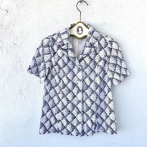 Vintage 1970s Graphic Collared Shirt 70s Ombré Diamond Disco Top
