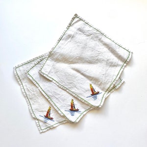 Vintage 40s 50s Embroidered Linen Cocktail Napkins Cloth Reusable Drink Coaster Boat Napkin // Set of 3 Tea Square Napkins