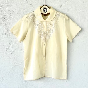 Vintage 70s Boho Embroidered Collared Top 1970s Peter Pan Collar Lace Cutout Shirt