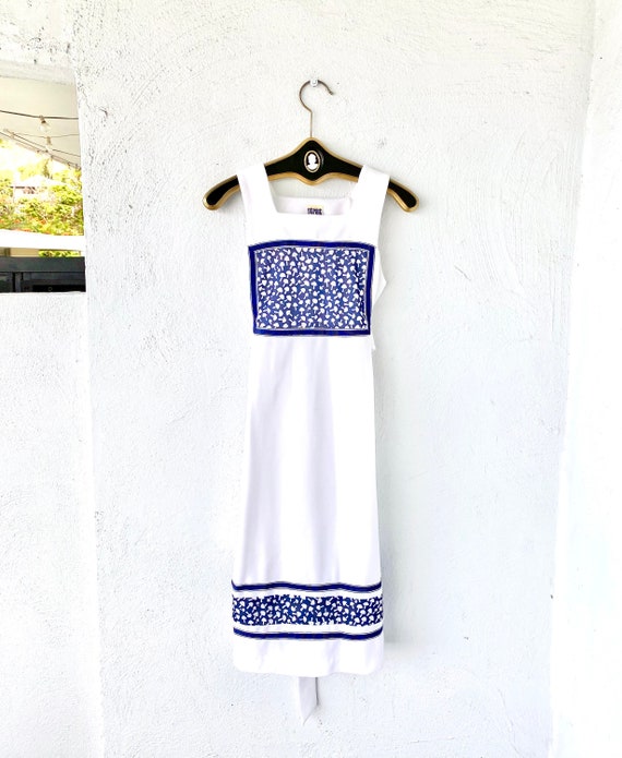 Vintage 60s 70s Mushroom Fungi Dress White Apron Knot Dress
