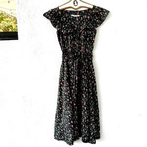 Vintage 1970s Hawaii Malia Floral Dress 70s Hawaiian Black Pink Shirtdress with Sash