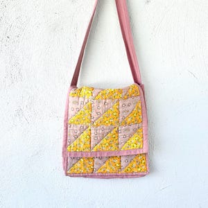 Bolsa de ombro vintage com colcha, bolsa de patchwork acolchoada, bolsa mensageiro