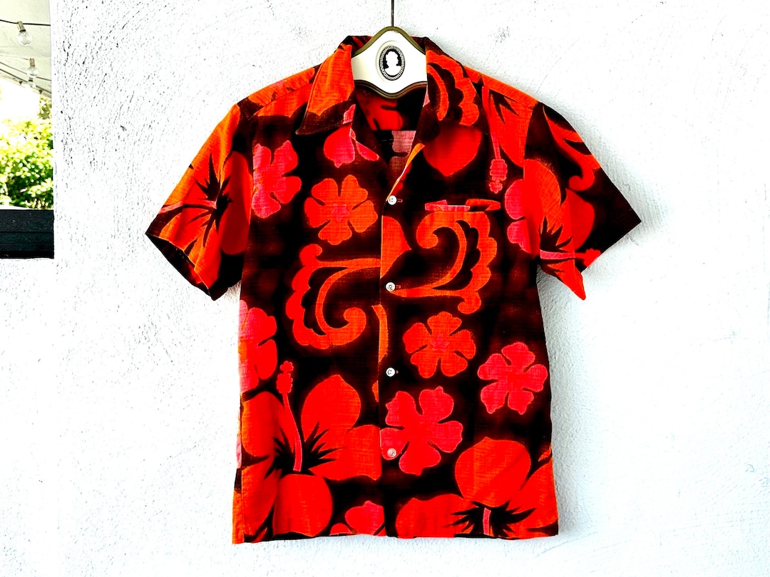Vintage Hawaiian Barkcloth Aloha Shirt: 60s-70s Floral Top - Etsy