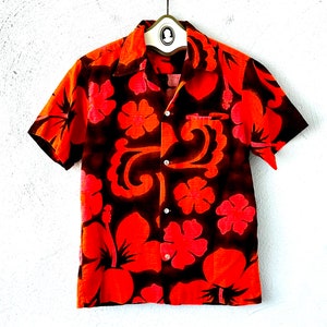 Vintage 60s 70s Hawaiian Bright Floral Aloha Shirt Large Collar 1960s 1970s Hawaii Barkcloth Collared Men’s Top