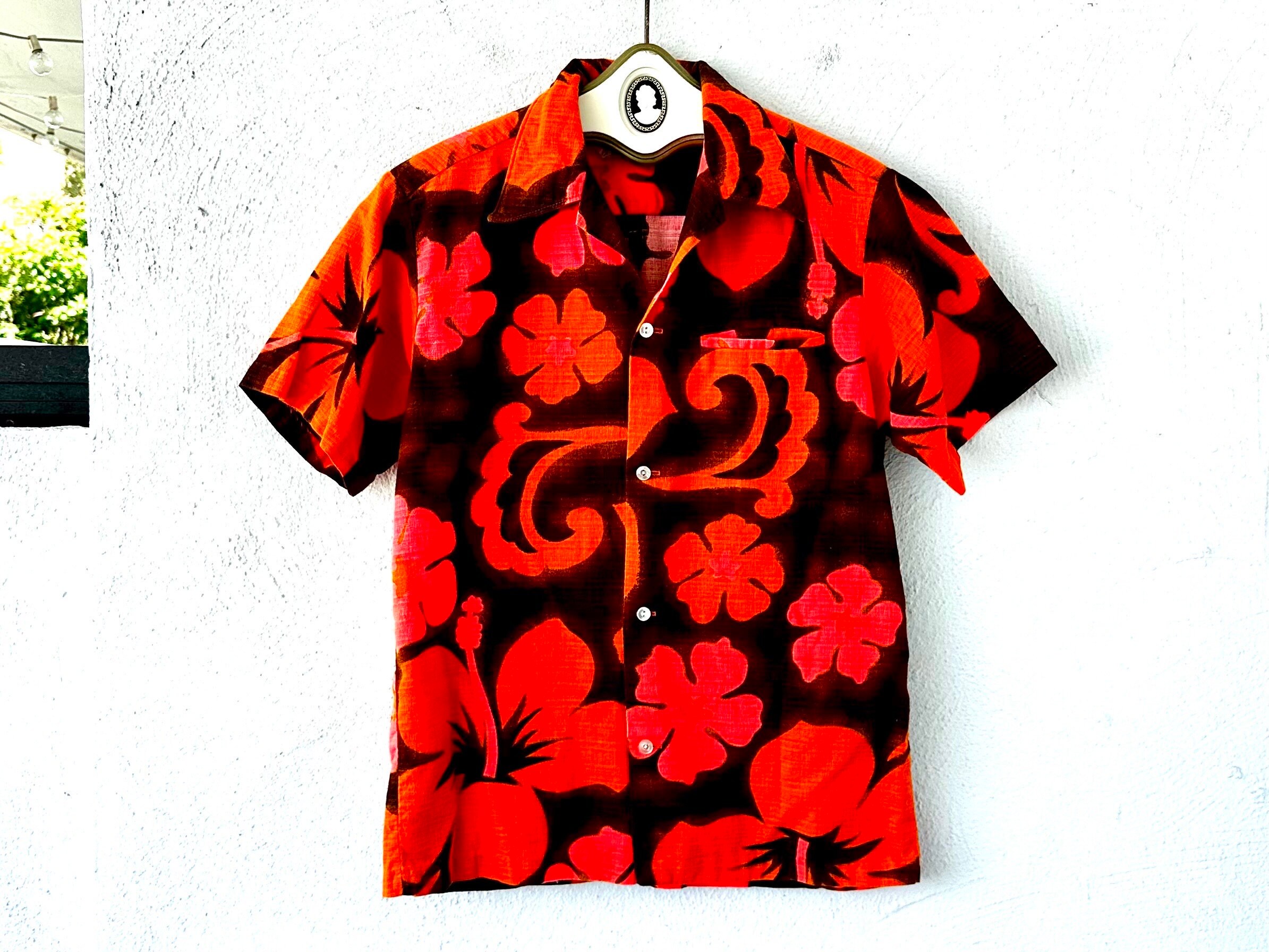 Vintage Hawaiian Barkcloth Aloha Shirt: 60s-70s Floral Top - Etsy