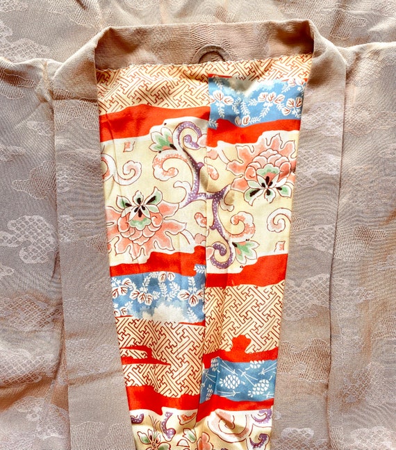Vintage Japanese Kimono Silk Cardigan Beige Minim… - image 7