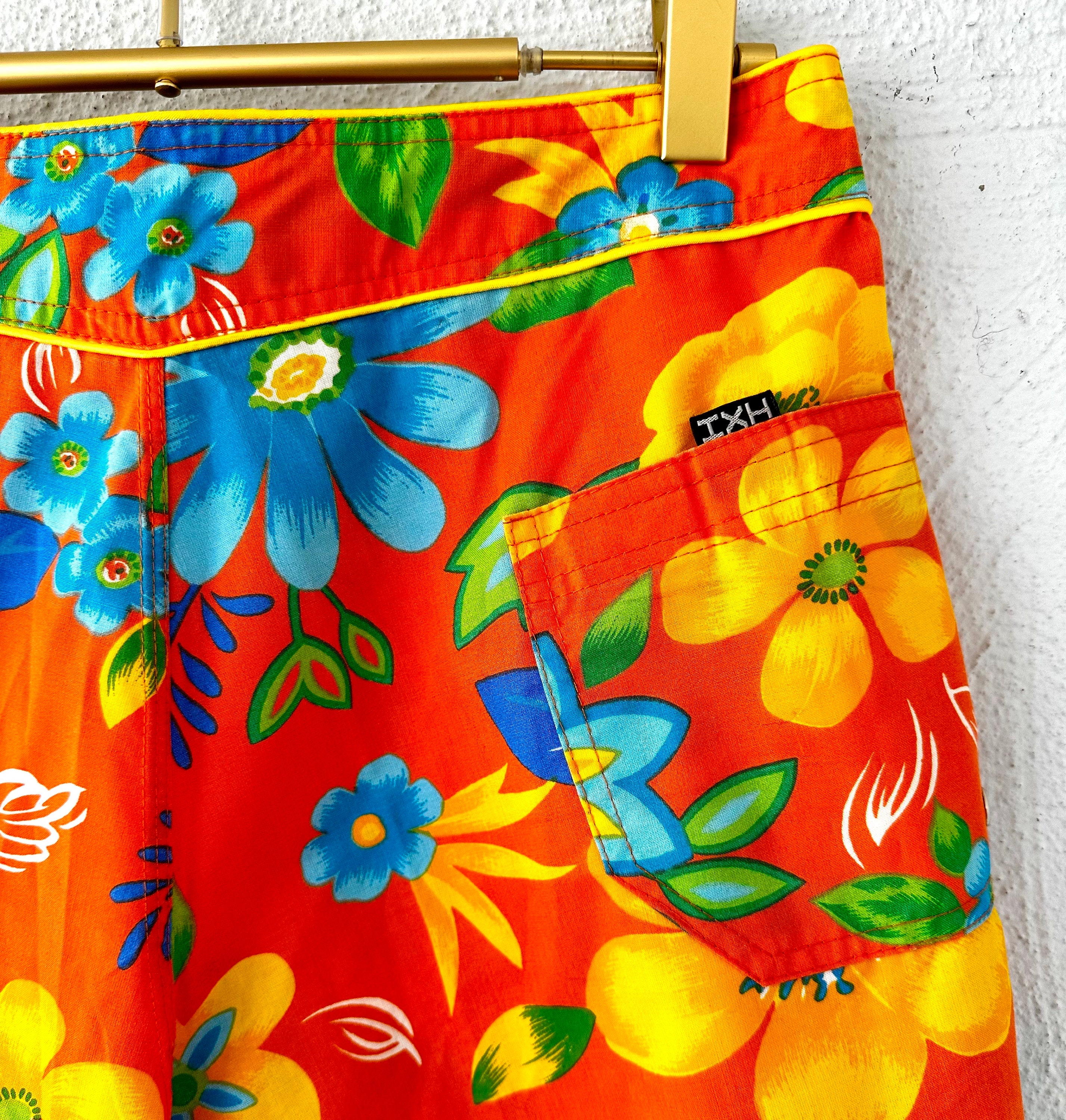 Reclaimed Vintage Inspired - Short de bain à imprimé hawaïen - Bleu | ASOS