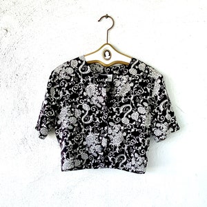 Vintage 80s 90s Floral Cropped Top // Baroque White Black Short Sleeve Cardigan