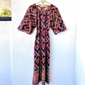Vintage 70s Boho Hippie Dress 1970s Hawaiian Muumuu Folk Dress Bell Sleeve