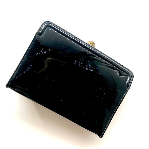 Vintage Patent Leather Black Top Handle Gold Chain Purse Bag Shiny Black Kiss Lock Clutch