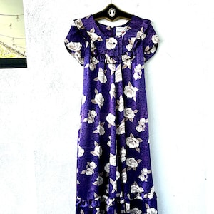 Vintage jaren 70 Hawaiiaans Muumuu jaren 1970 Liberty House Hawaii bloemenjurk cottage met ruches rand