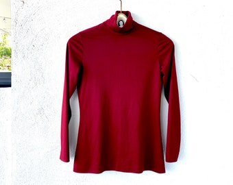 Vintage 70s Ellen Tracy Turtleneck Top // 1970s Dark Red Tight Minimalist High Neck Long Sleeve Shirt